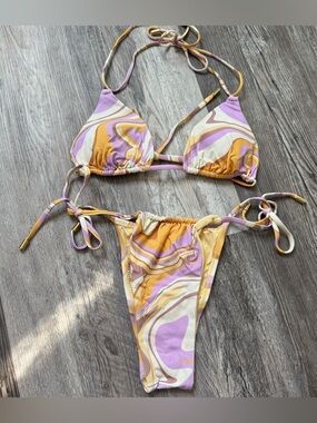 Monday swimwear bikini set